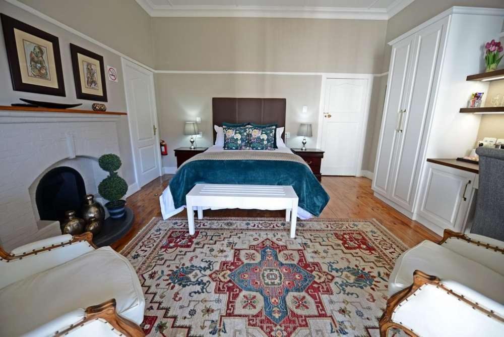 Milner House Kimberley Hotel Стая снимка